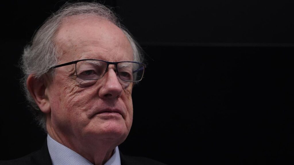 Anti-corruption commissioner Paul Brereton is standing by the call not to name a corrupt official.

