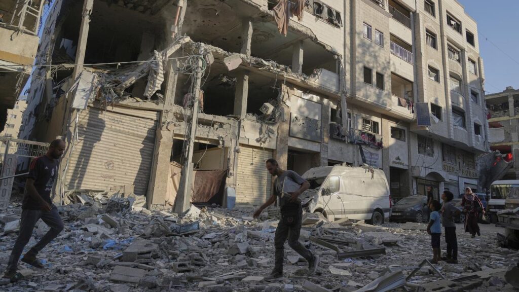 America would administer the war-torn enclave for at least a decade, according to a US plan.
