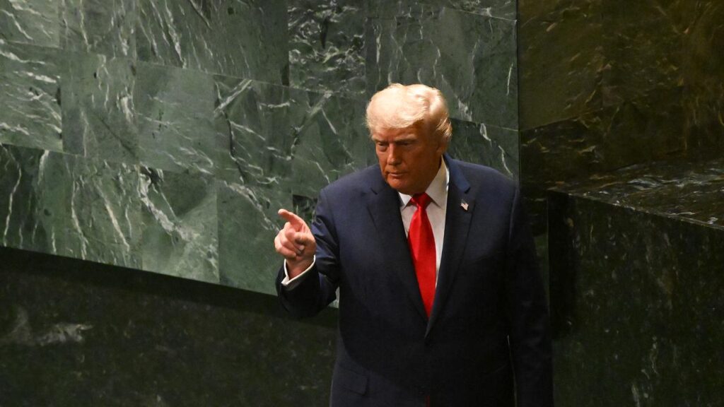 US President Donald Trump told world leaders at the UN their countries were “going to hell”.
