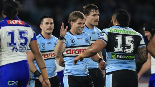 NRL BULLDOGS SHARKS