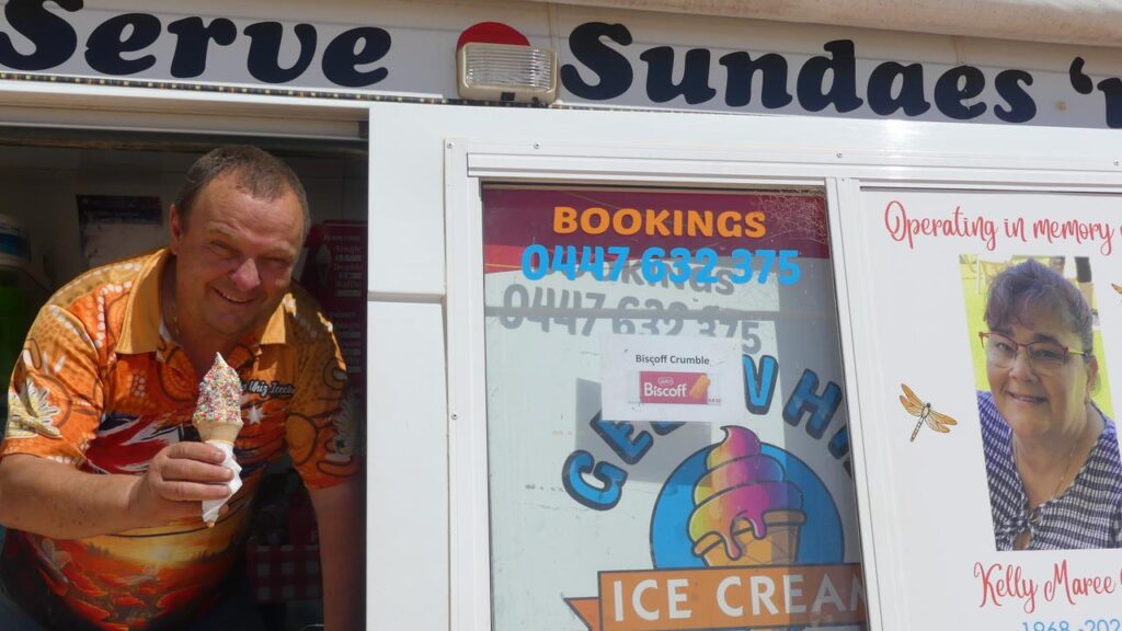 Gee Whiz operator Ruskin Gee runs an ice-cream van in memory of his late wife Kelly.
