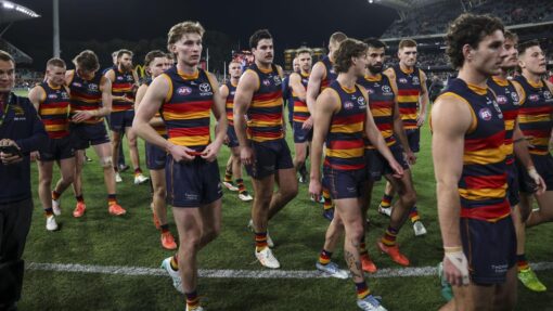 AFL CROWS MAGPIES