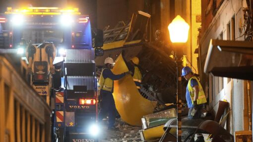 Portugal Streetcar Derailed