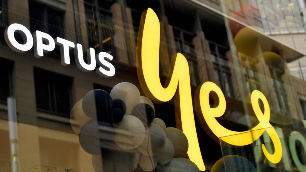 Optus has agreed to pay a $100 million penalty over dodgy sales practices.