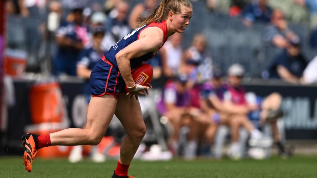 Eden Zanker has led Melbourne to a 51-point thrashing of their former skipper Daisy Pearce’s Eagles.
