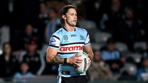 NRL ROOSTERS SHARKS