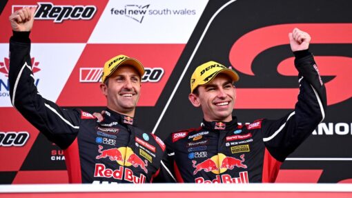 SUPERCARS BATHURST 1000