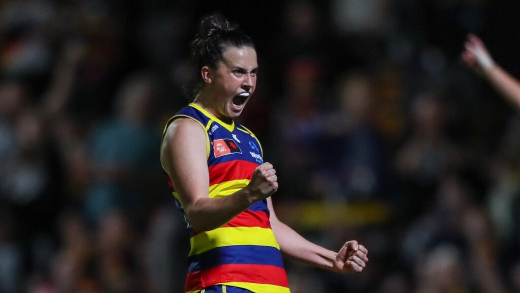 Two goals from Eloise Jones helped the Crows secure a 21-point win over Hawthorn.
