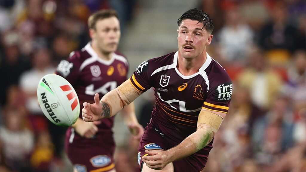 Brisbane hooker Cory Paix has signed a one-year extension for 2026.
