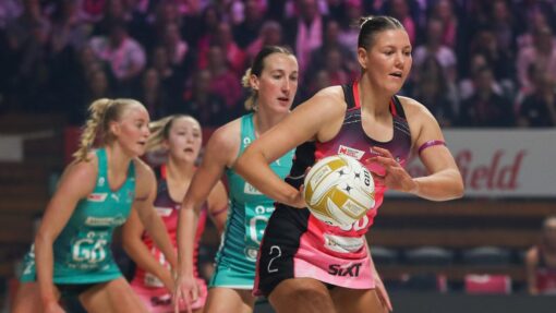 SUPER NETBALL THUNDERBIRDS VIXENS