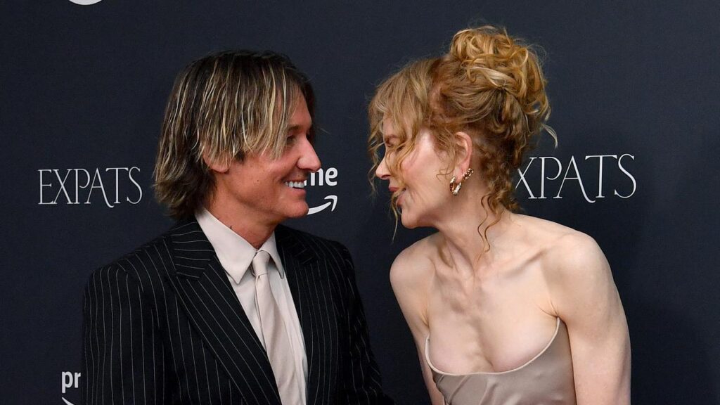 Keith Urban and Nicole Kidman have split, say reports claiming the singer has left the family home.
