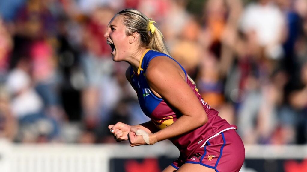 Taylor Smith’s gifted late goal has given Brisbane a thrilling comeback win over Adelaide.