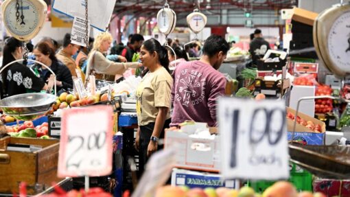QUEEN VICTORIA MARKET TRADERS