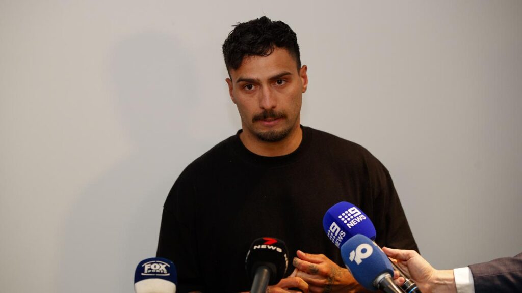 Izak Rankine has offered a public apology for his homophobic slur directed at a Collingwood player.