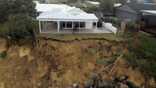 EROSION CENTRAL COAST