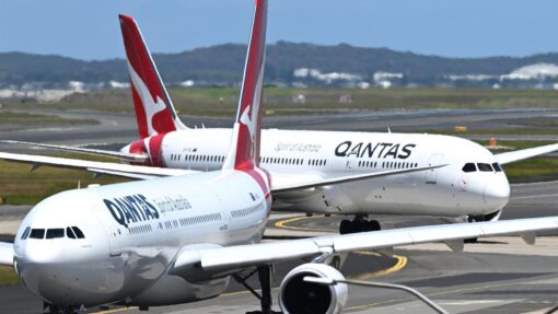 QANTAS STOCK