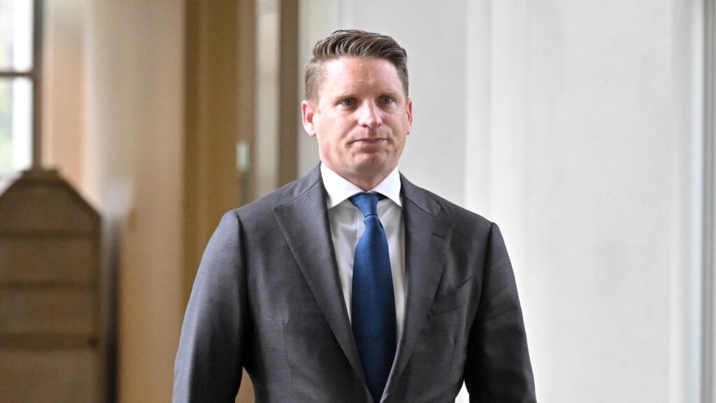 Liberal MP Andrew Hastie says he is not able to “remain silent on immigration”.
