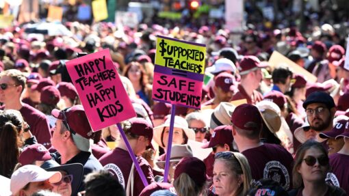 Teachers reject hefty pay rise and reduced workloads QUEENSLAND TEACHERS STRIKE