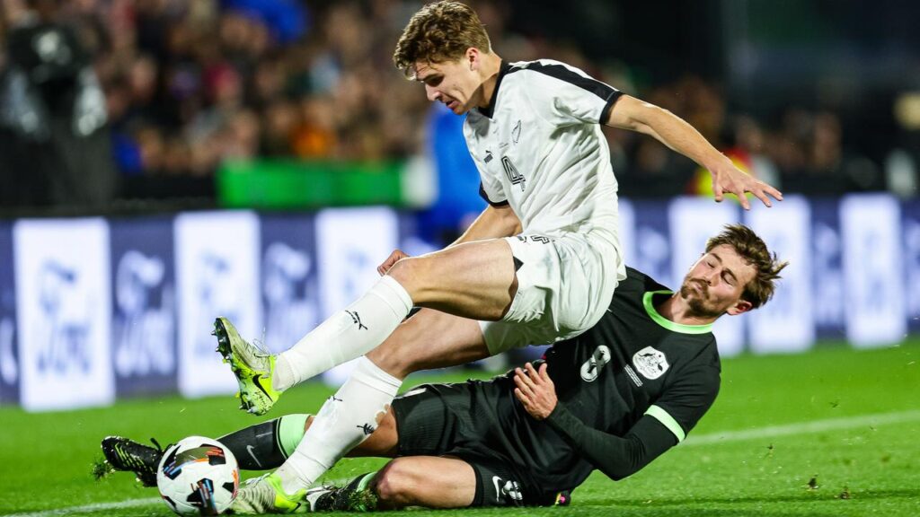 Tony Popovic wants to see a more physical Socceroos in the lead up to and at next year’s World Cup.
