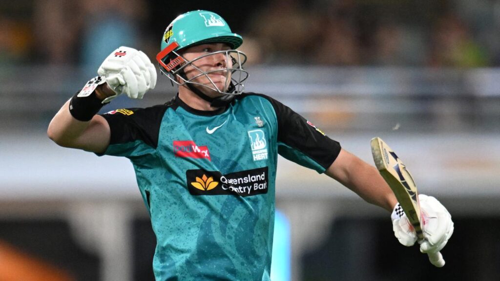 Queensland Bulls and Brisbane Heat batter Matt Renshaw has received a call from Australia selectors.