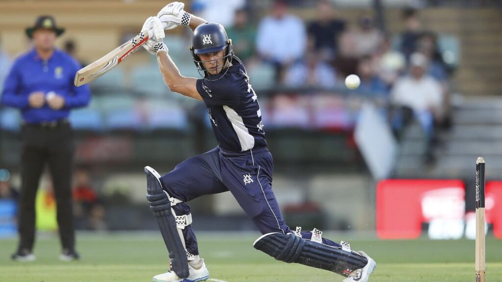 Campbell Kellaway shone with bat and ball to help Victoria to a thrilling one-day win over NSW.