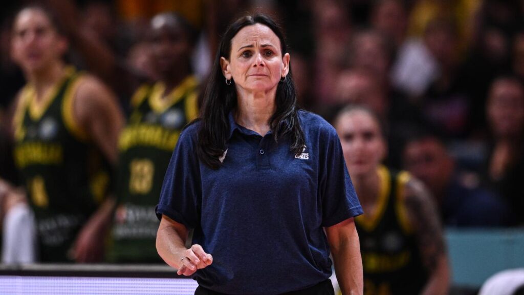 Opals coach Sandy Brondello is set to call Canada home after over two decades in the US.
