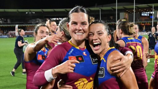 Demons stumble as Lions put hands up in race for second AFLW LIONS DEMONS