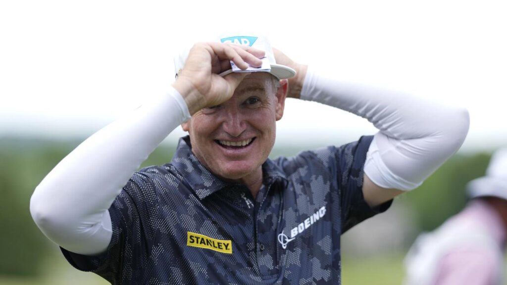Ernie Els is setting the pace in the PGA Tour Champions opener in Virginia.