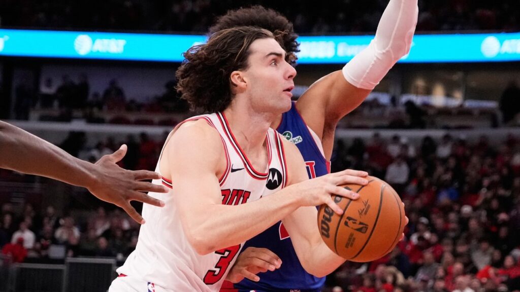 Star Boomers and Bulls guard Josh Giddey has recorded a double-double to begin his NBA season.