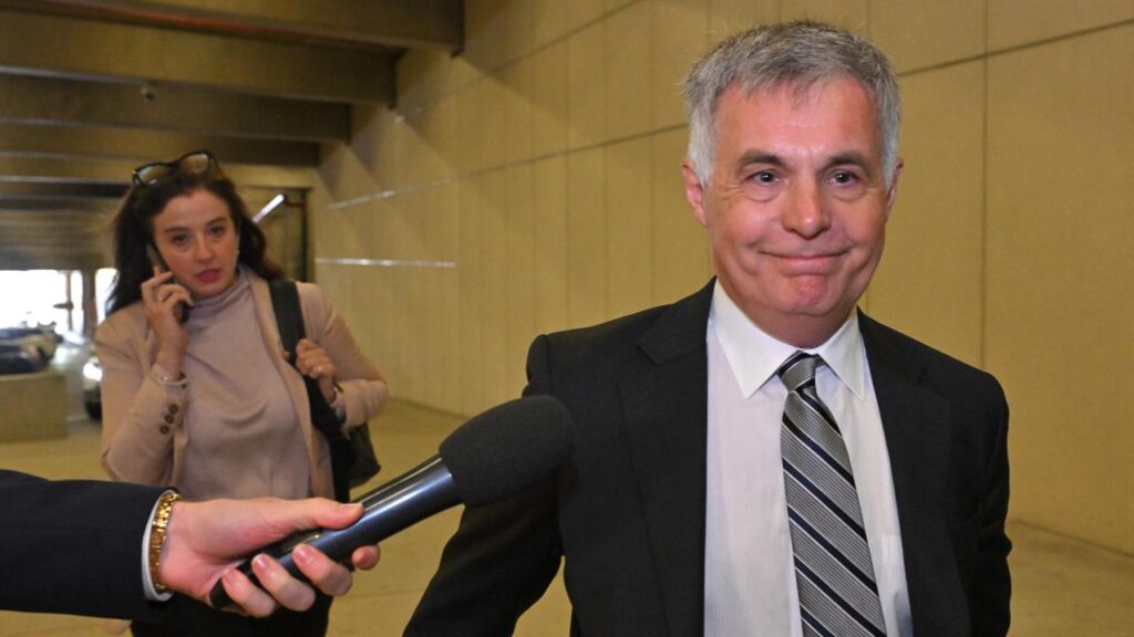 Optus boss Stephen Rue is under pressure over the telco’s triple-zero network failures.