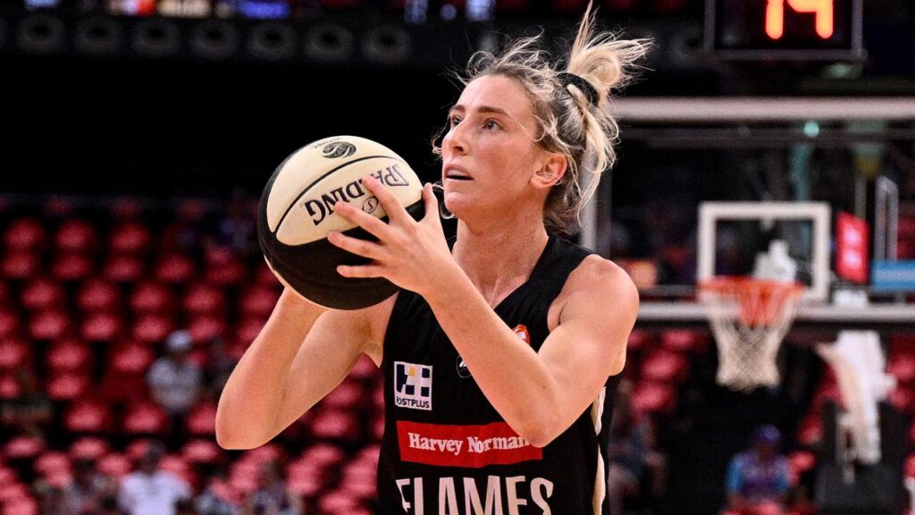 Lauren Nicholson scored 27 points for the Flames in her first match back after giving birth.