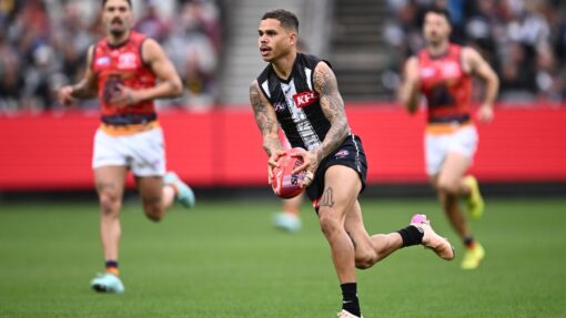AFL MAGPIES CROWS