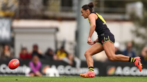 AFLW TIGERS GIANTS