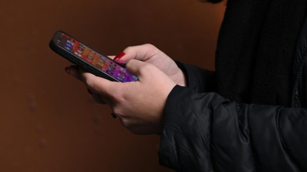Australia’s exclusion of under 16 year olds from social media platforms ‘will help reduce bullying’.