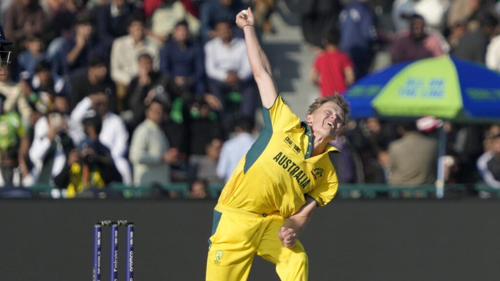 Nathan Ellis returns to Australia’s team for the third and final ODI against India at the SCG.