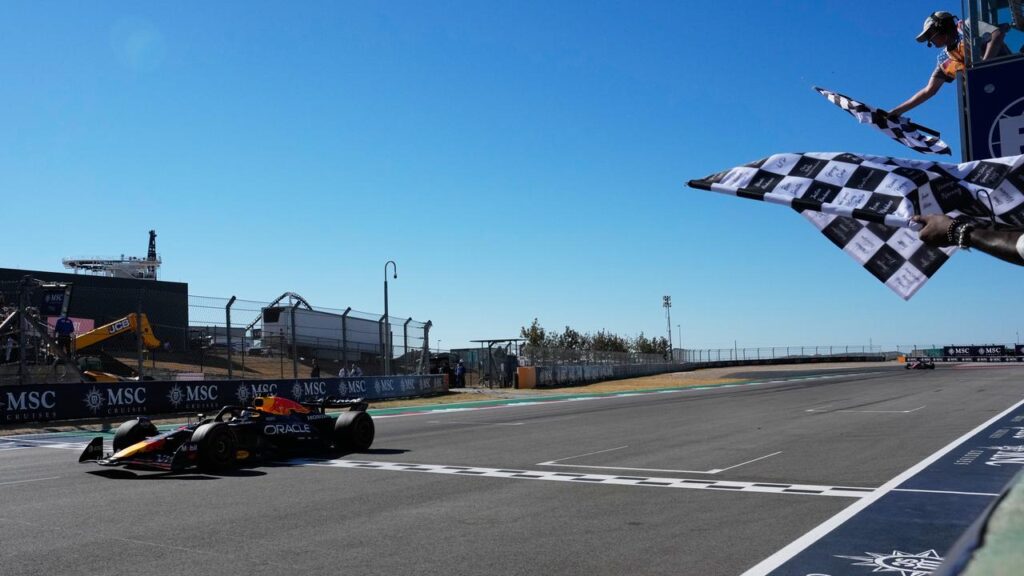 Max Verstappen cruises to a dominant victory in the United States F1 Grand Prix in Austin.