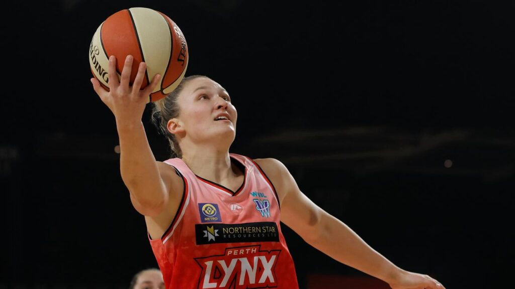 Amy Atwell has bounced back after an underwhelming start to the WNBL season.
