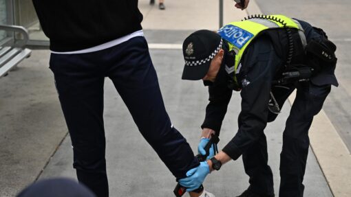 VICTORIA POLICE WEAPONS SEARCHES