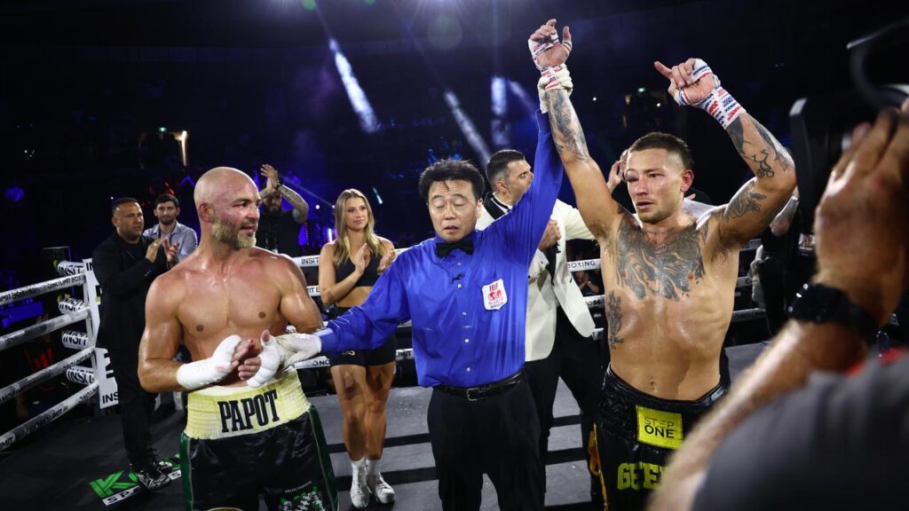 Liam Paro (r) and camp are delighted with his next opponent in their welterweight eliminator.
