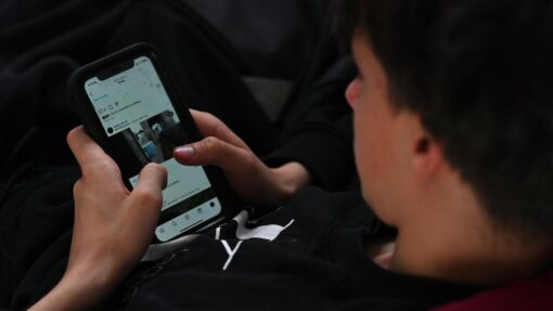 ONLINE SAFETY SOCIAL MEDIA BAN STOCK