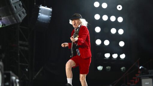 Fans thunderstruck with powerful AC/DC performance ACDC TOUR MELBOURNE