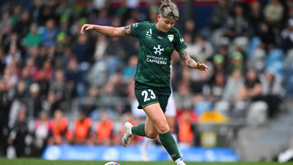 Canberra United will be without star striker Michelle Heyman for their match with Sydney FC.
