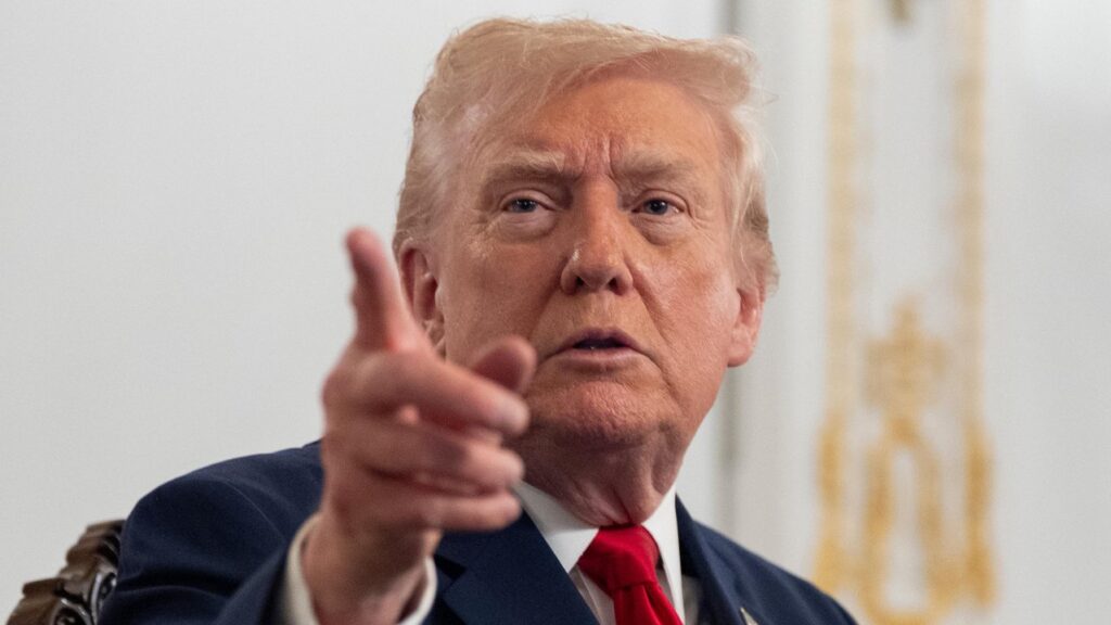 US President Donald Trump says he will “denaturalise migrants who undermine domestic tranquility”.
