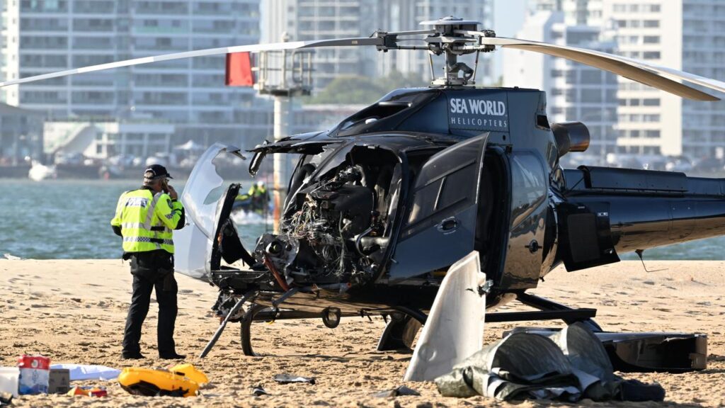 Distressing evidence has been given at the inquest into a sightseeing helicopter ride disaster.
