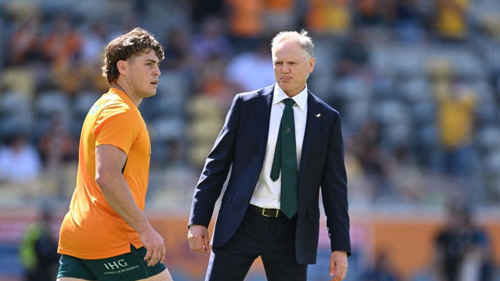 James O’Connor has been brought in by coach Joe Schmidt to steer the Wallabies against Ireland.
