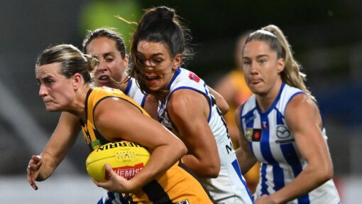 Roos trounce goalless Hawks in AFLW qualifying final AFLW KANGAROOS HAWKS