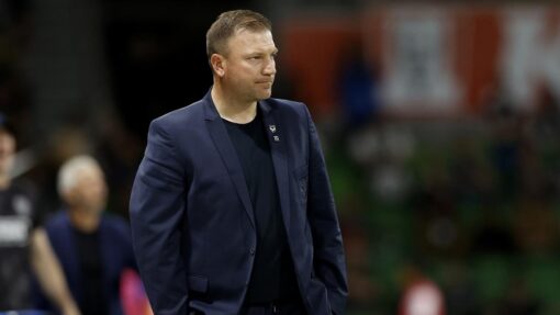 Pressure builds on boss