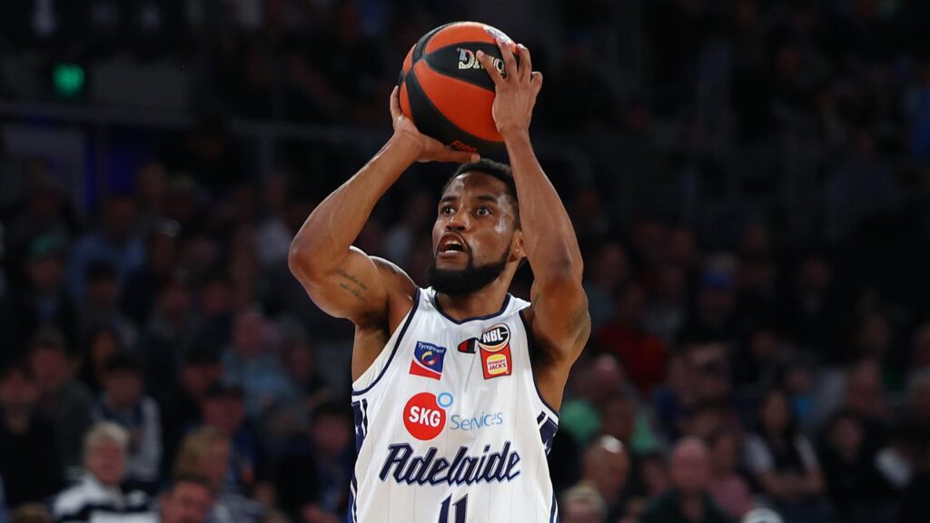 Bryce Cotton scored 23 points as the 36ers fought back for a four-point win over the NZ Breakers.
