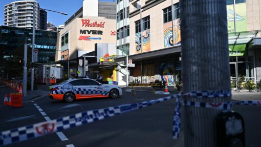 Quick action 'could have saved lives' in mass stabbing BONDI STABBING MASS MURDER REAX