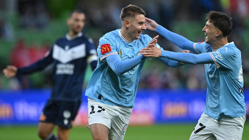 City have won the the first Melbourne derby of the ALM season by defeating the Victory 2-0.
